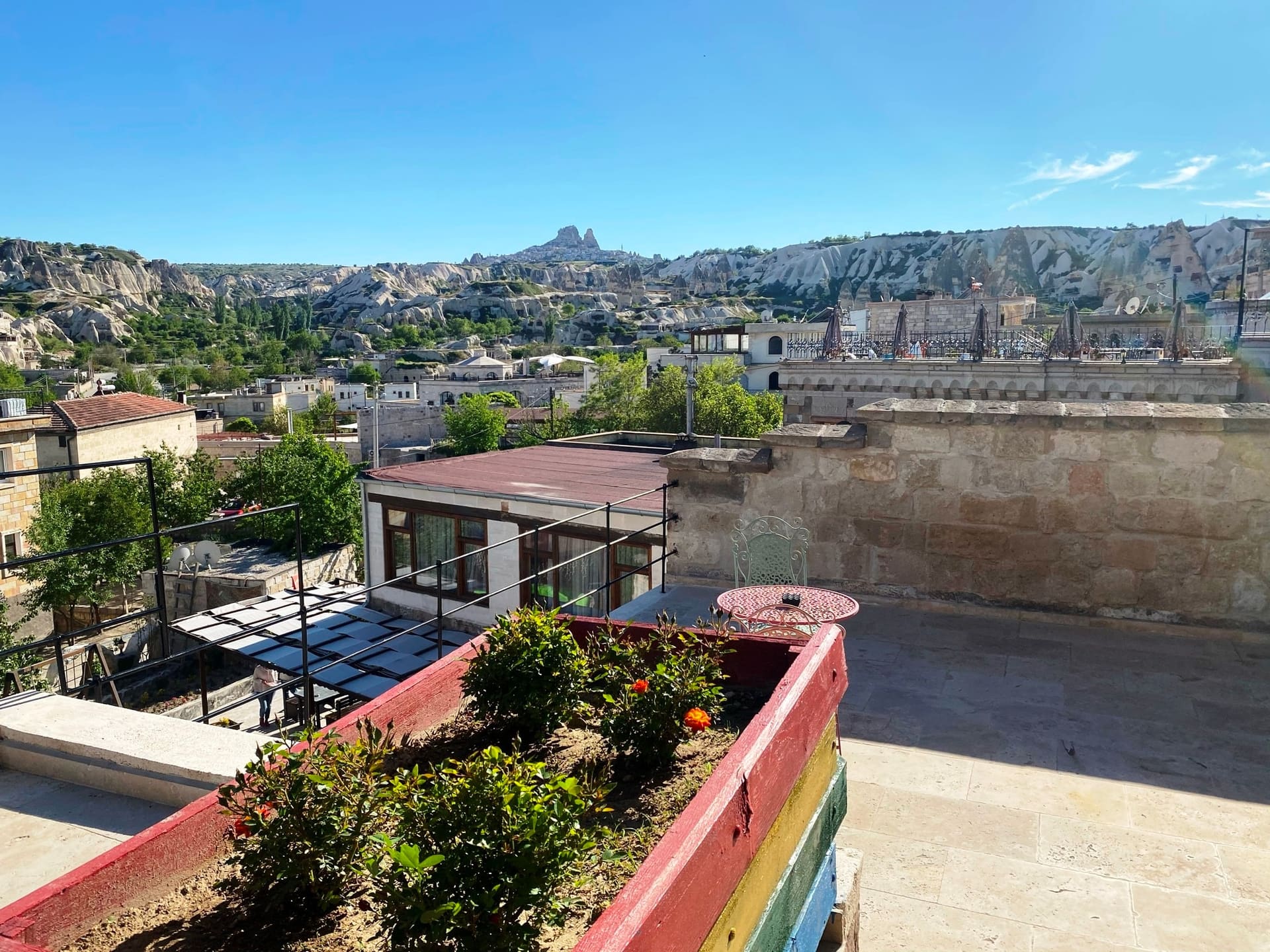 Room 103, Deluxe: Another view from the balcony over the valley and buildings
